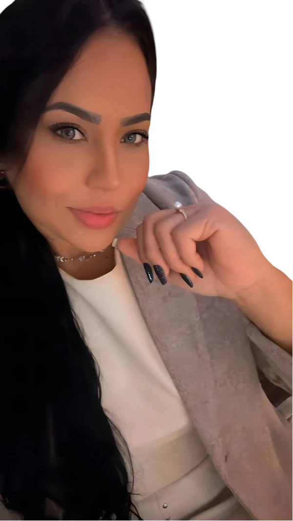 Karen Gaspar - Gerente Comercial