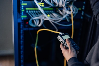 Sistemas y tecnología